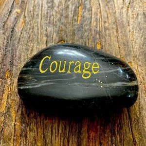 Inspirational stone decor